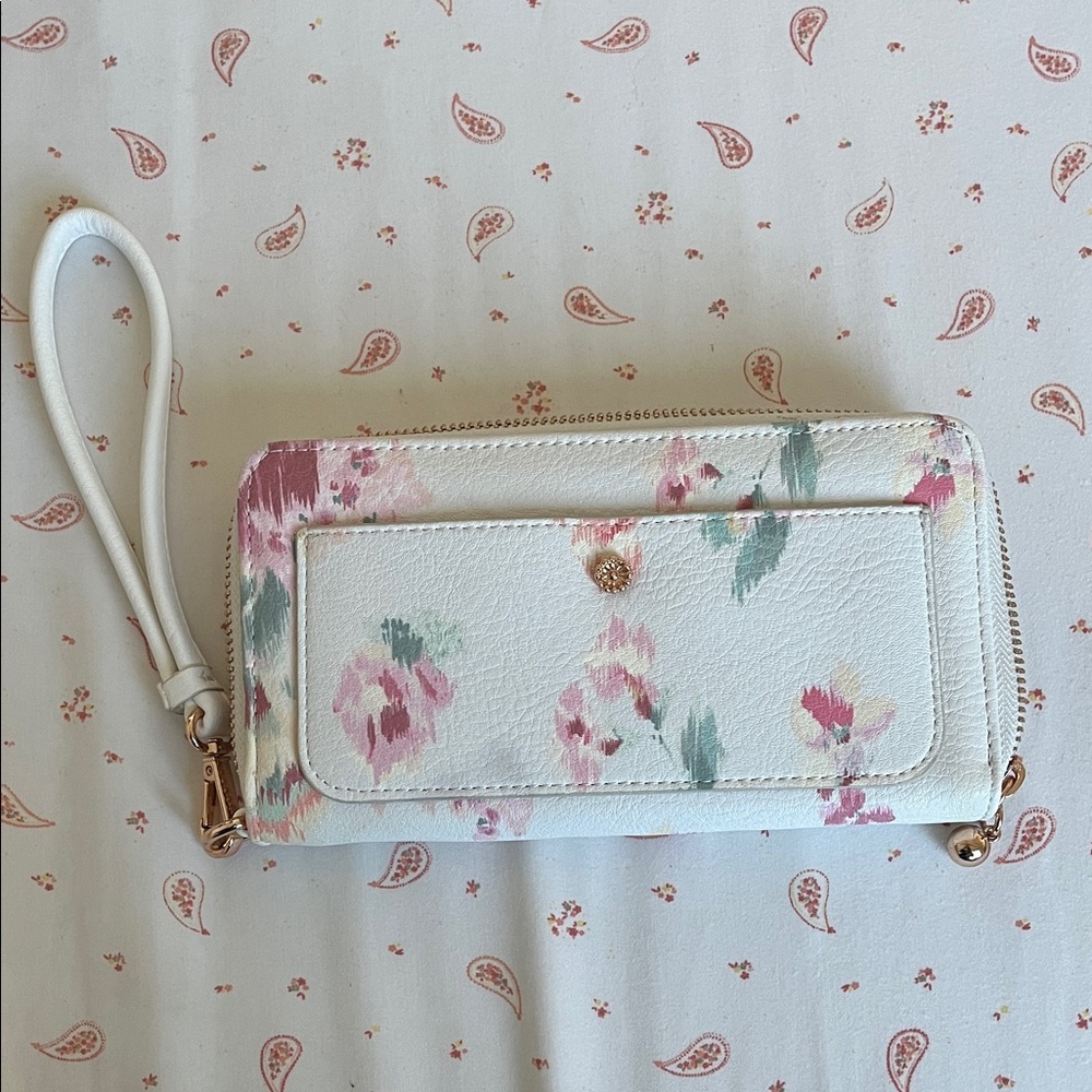 LC Lauren Conrad Pink Floral Wristlet